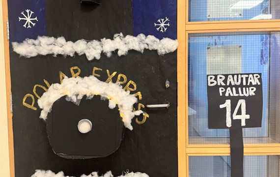 Hurðajólaskreytingarkeppni á unglingastigi