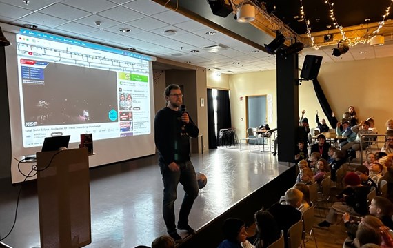Stjörnu Sævar heimsótti Heiðarskóla